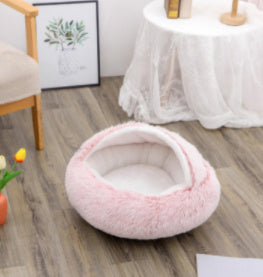 2-in-1 plush pet bed for cats and dogs