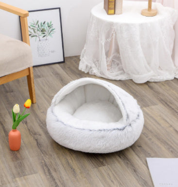 2-in-1 plush pet bed for cats and dogs